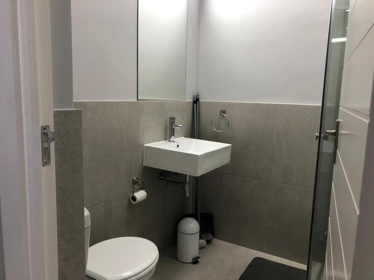 Private Bachelor Pad In Sea Point Apartment Cape Town Luaran gambar